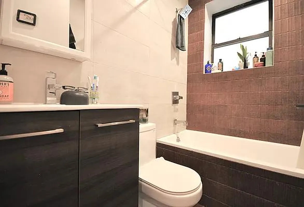 1365 St Johns Place - Photo 4