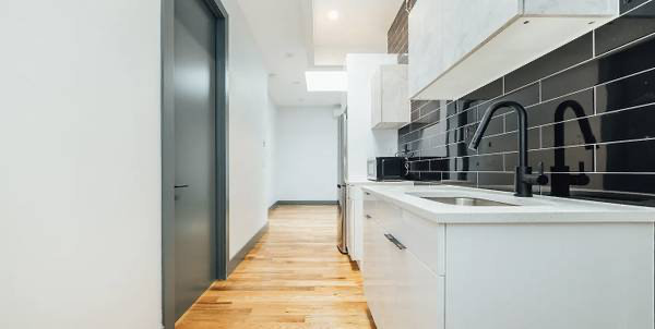 237 Montrose Avenue - Photo 0