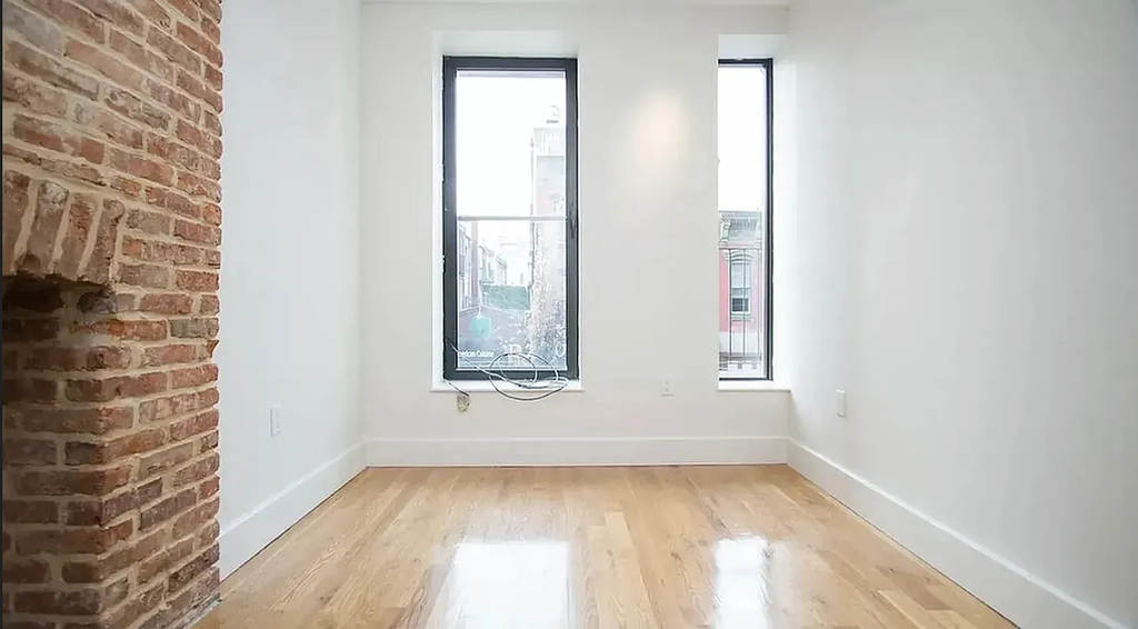 193 Bedford Avenue - Photo 8