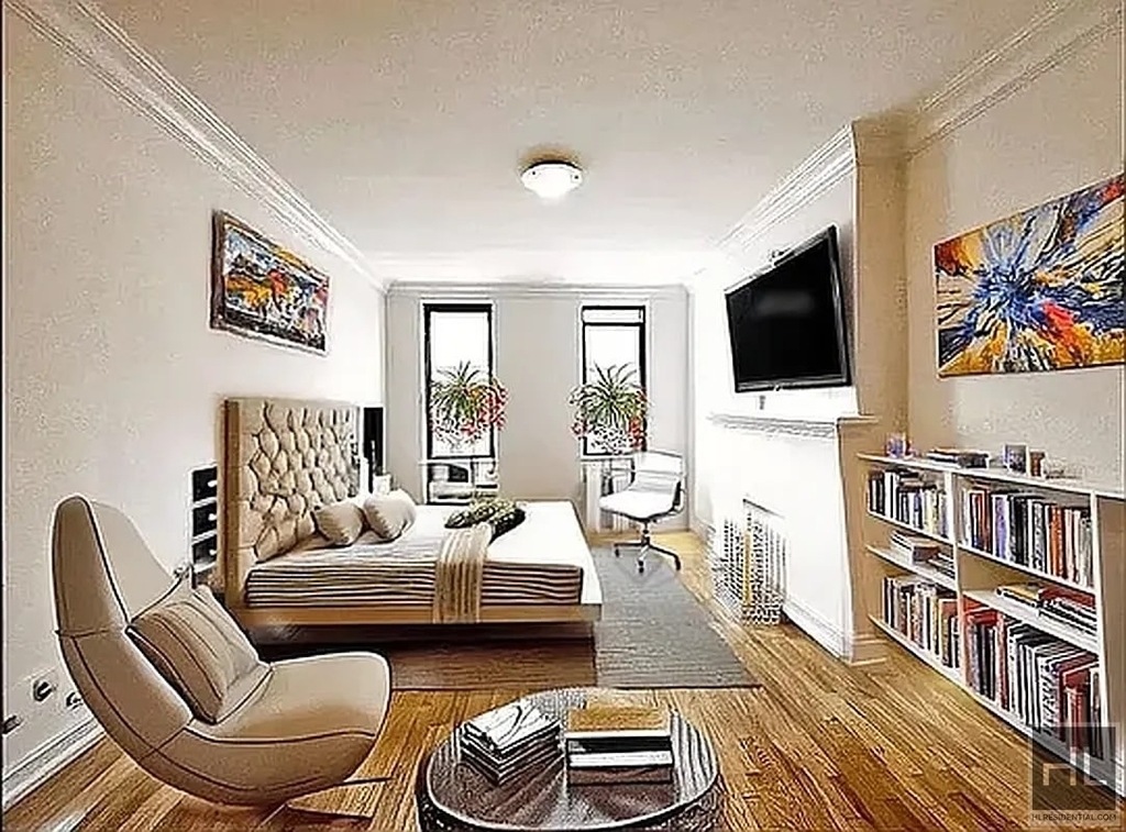 East 81 Street - Photo 1