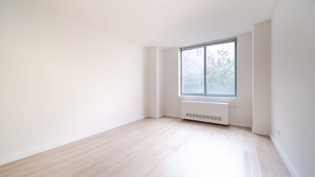 750 Columbus Ave. - Photo 19