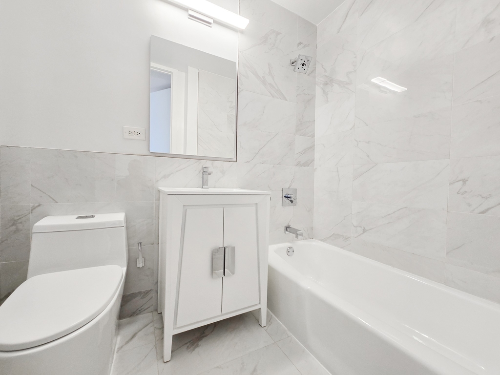 1735 York Avenue - Photo 8
