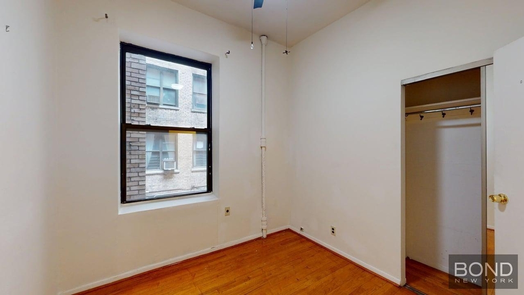 West 106th Street - Photo 2