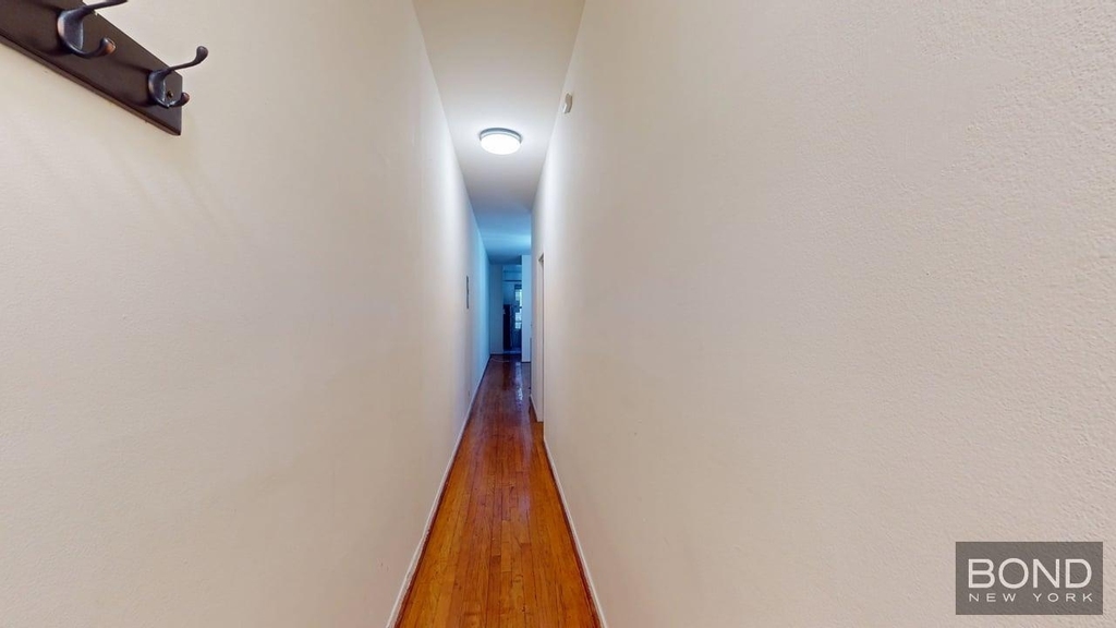 West 106th Street - Photo 17