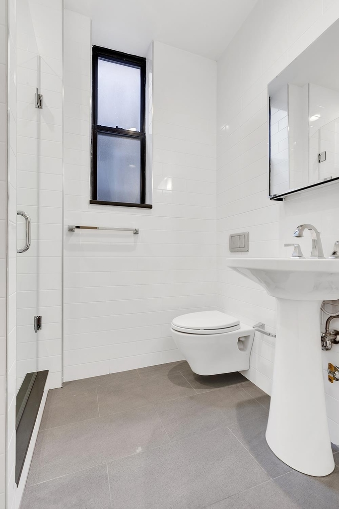 400 W 56th Street - Photo 2
