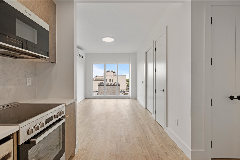 702 E 32nd St Brooklyn NY 11210 - Photo 0