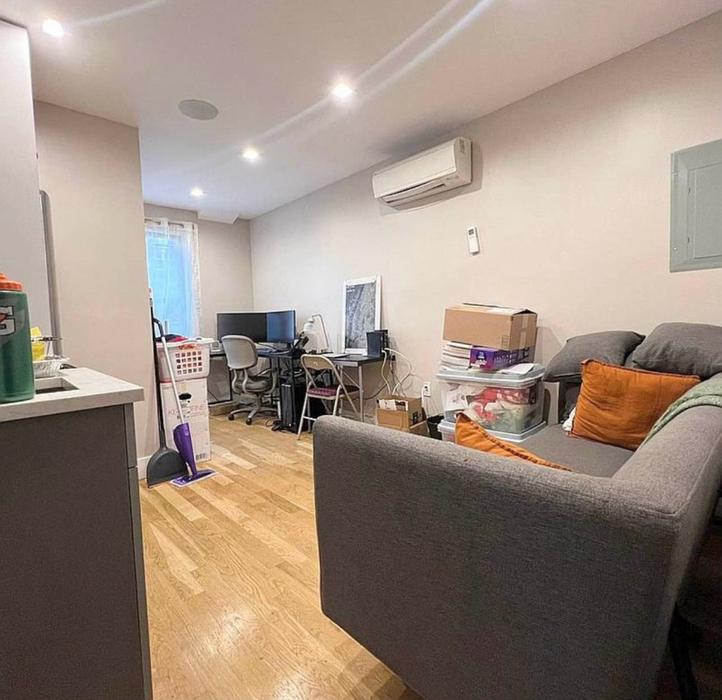 97 Clay Street - Photo 2