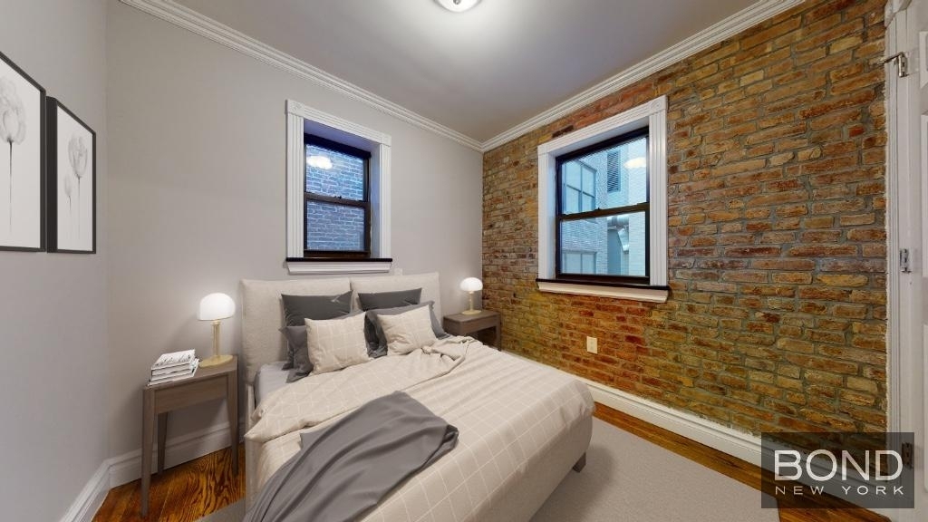 West 50th Street - Photo 4