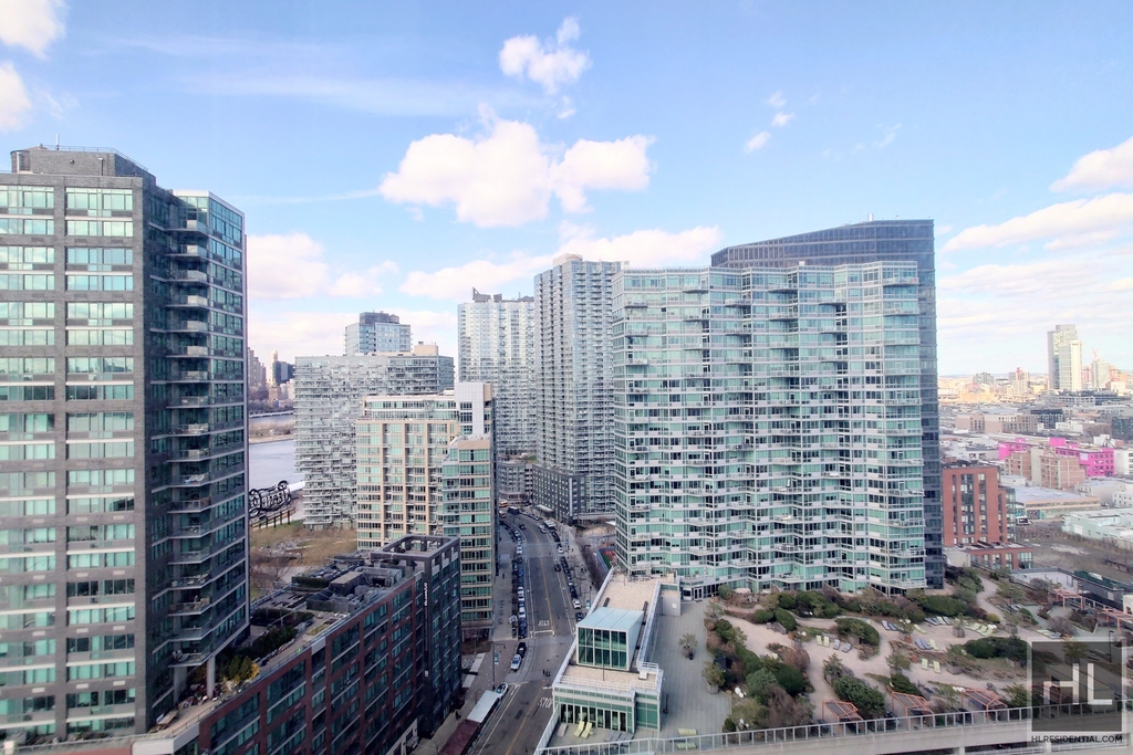 48th Avenue - Photo 6