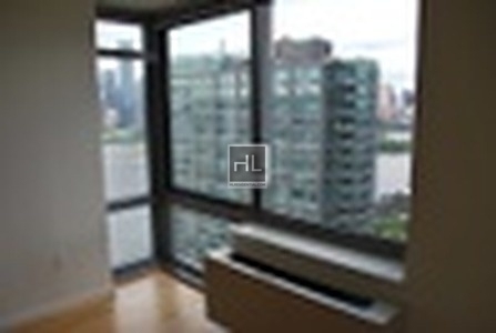 48th Avenue - Photo 3