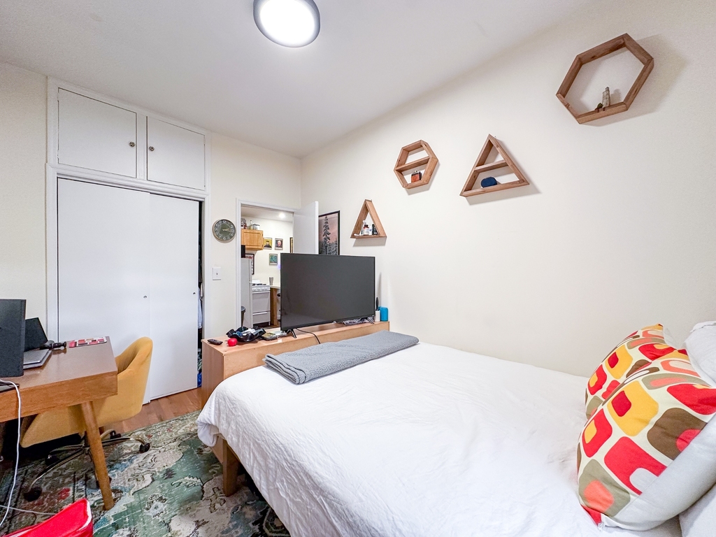 157 East 3rd Street - Photo 7