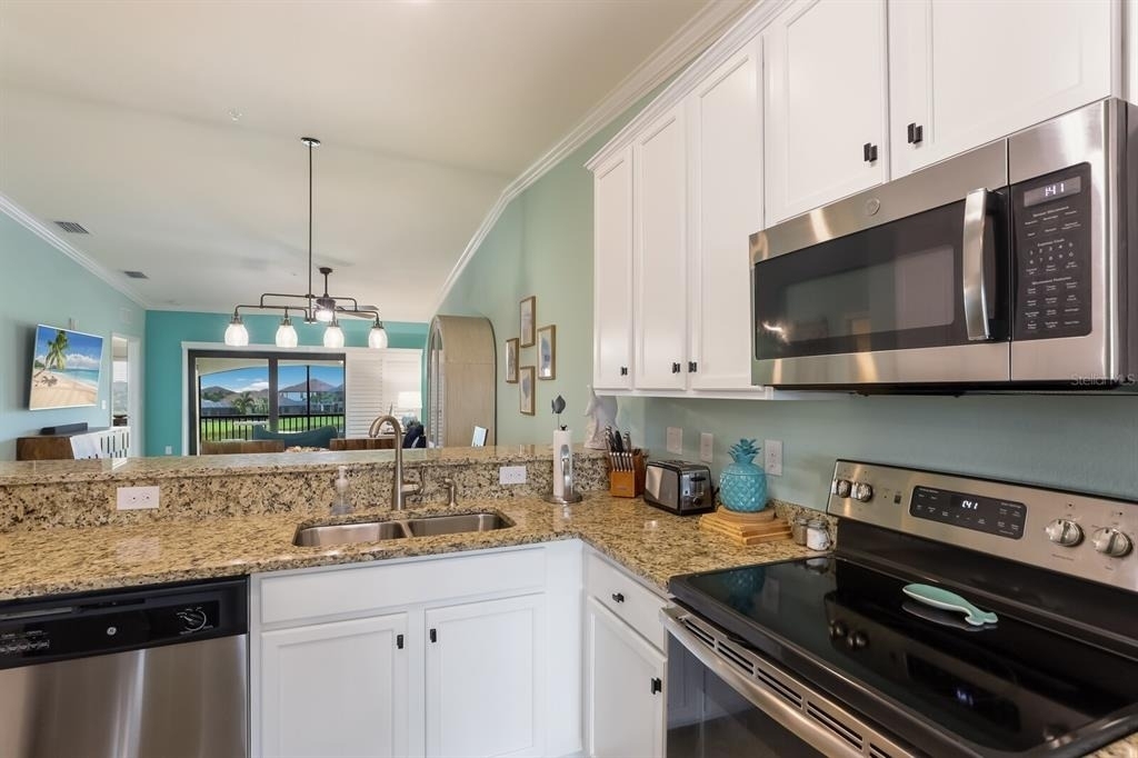 5557 Palmer Circle - Photo 6