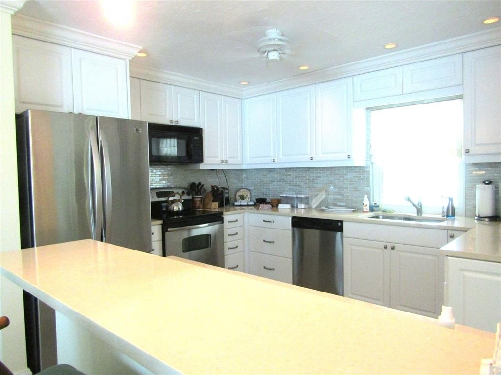 4700 Greencroft Road - Photo 6