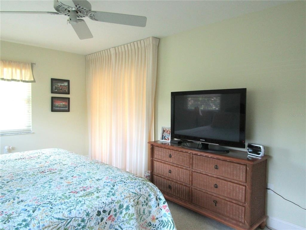 4700 Greencroft Road - Photo 12