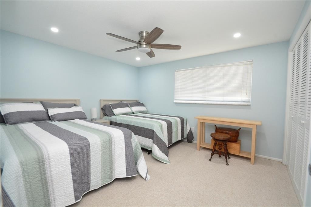 705 W Venice Avenue - Photo 12