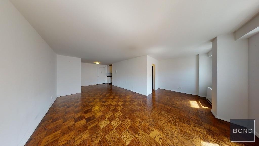 East 88th Street - Photo 1