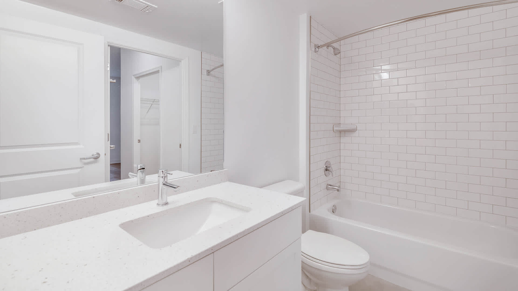 1210 Massachusetts Ave, Nw - Photo 10
