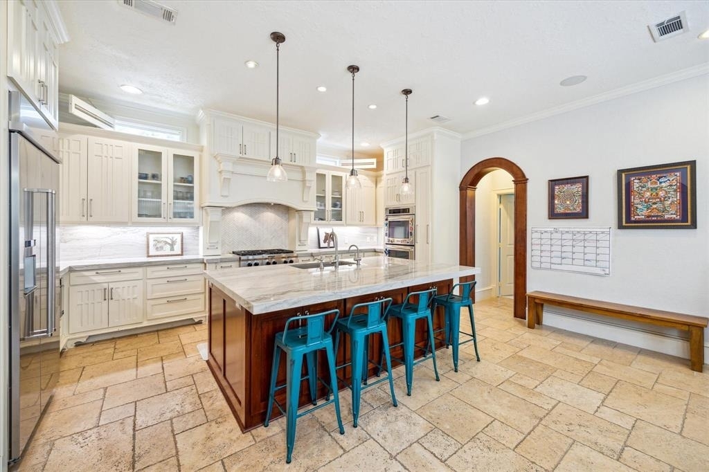 218 W 10th Street - Photo 13