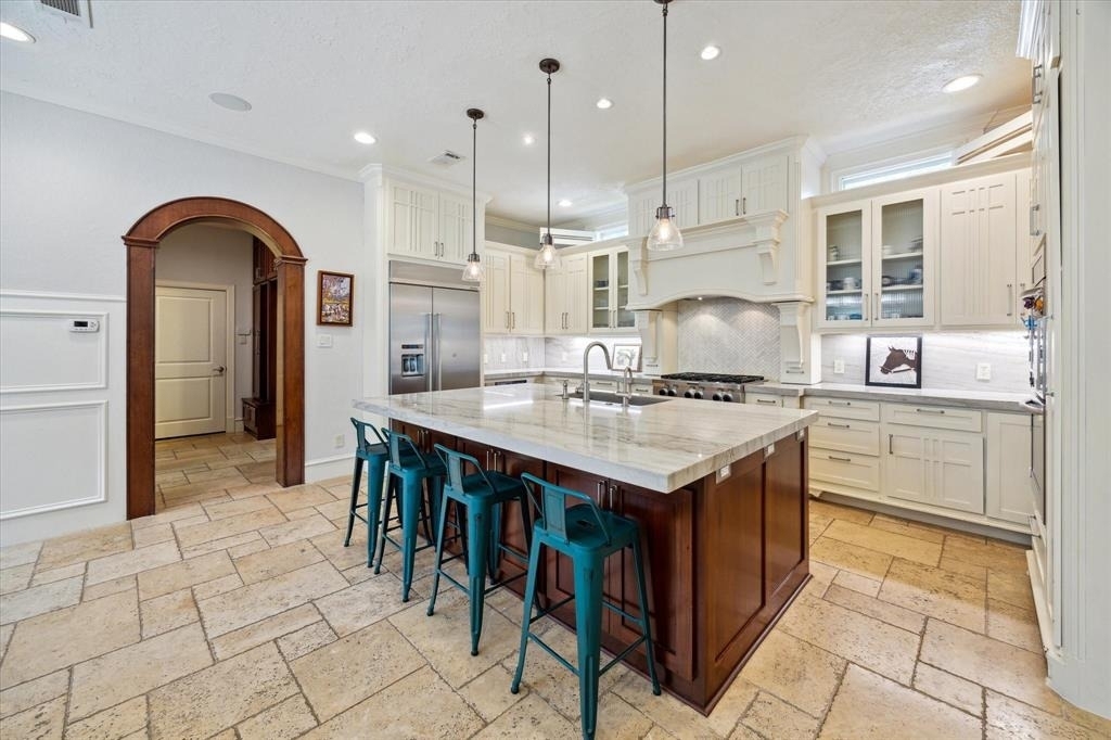 218 W 10th Street - Photo 11