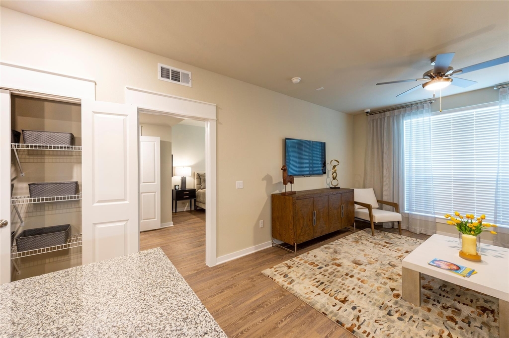 30020 Creekside Terrace Drive - Photo 8