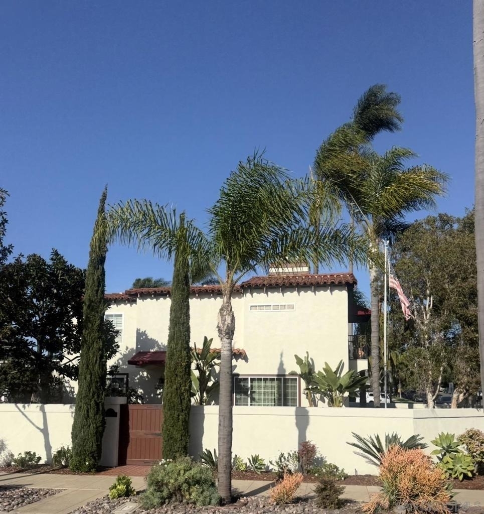 625 4th Street - Photo 36