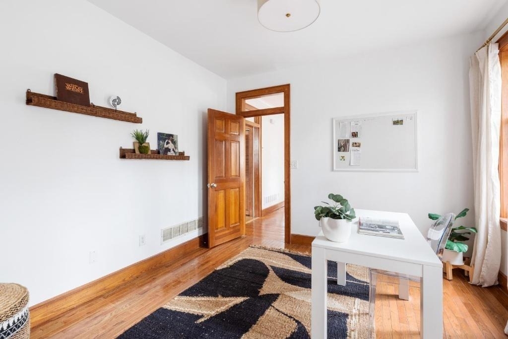 1515 Iverson Street Ne - Photo 10