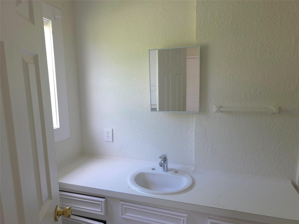 2204 Highway 3 - Photo 19