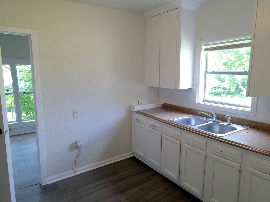2204 Highway 3 - Photo 11