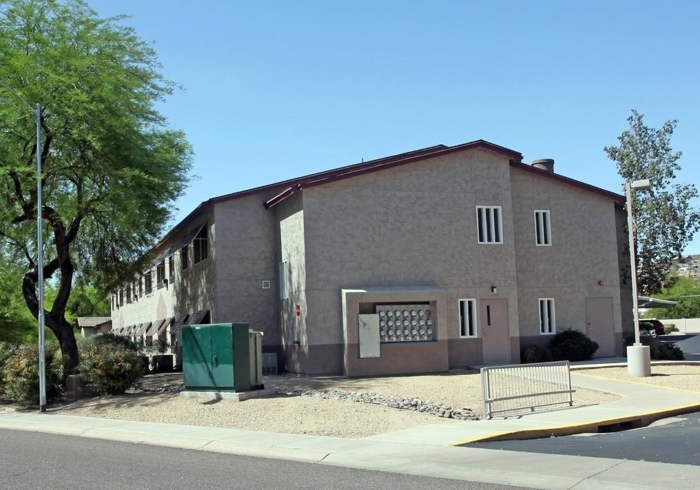 13420 N 21st Pl - Photo 5