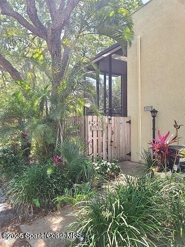8751 Live Oak Court - Photo 0