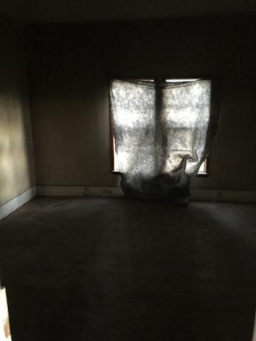 803 S Neches Street - Photo 4