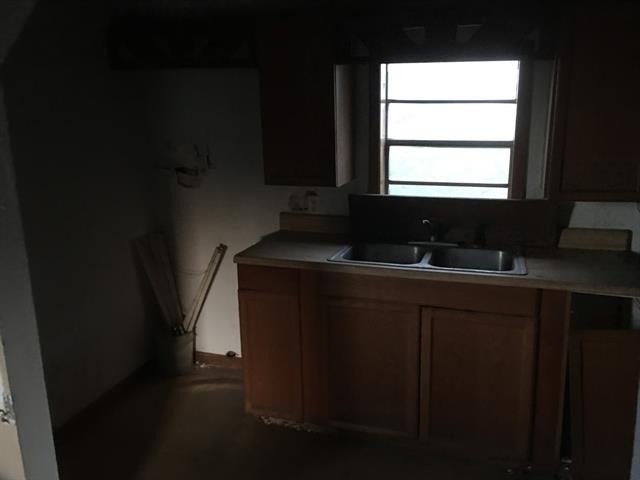 803 S Neches Street - Photo 7