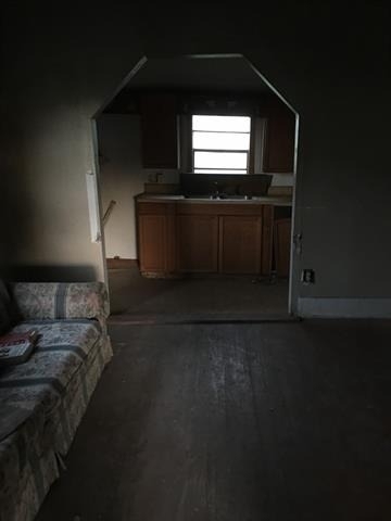 803 S Neches Street - Photo 5