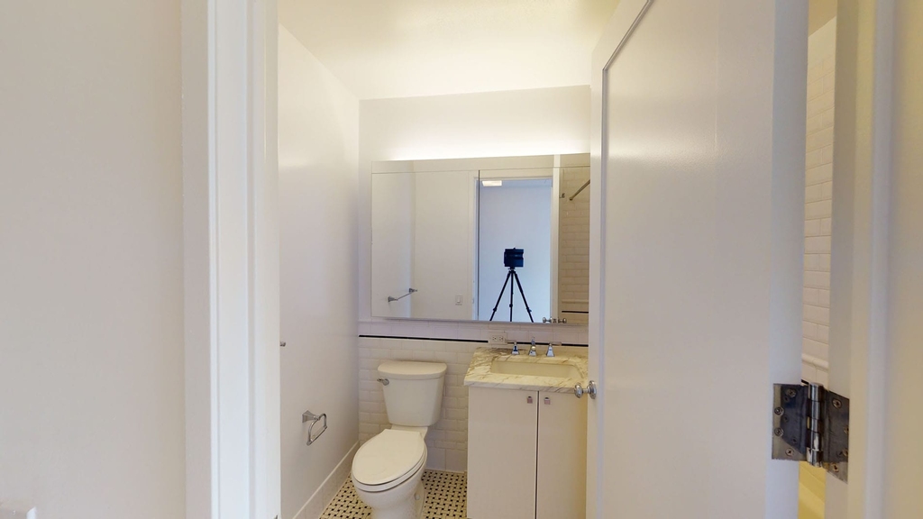 808 Columbus Ave - Photo 4