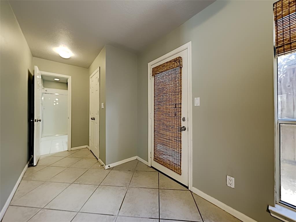 1304 Dart Street - Photo 11