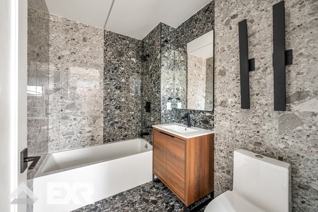 2112 Avenue P - Photo 6