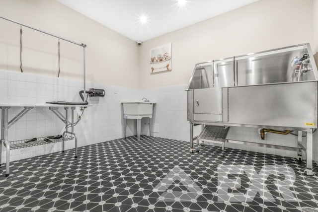 2112 Avenue P - Photo 17