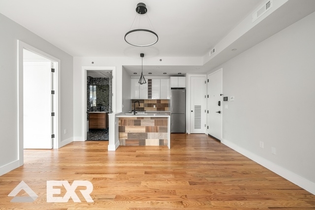 2112 Avenue P - Photo 1