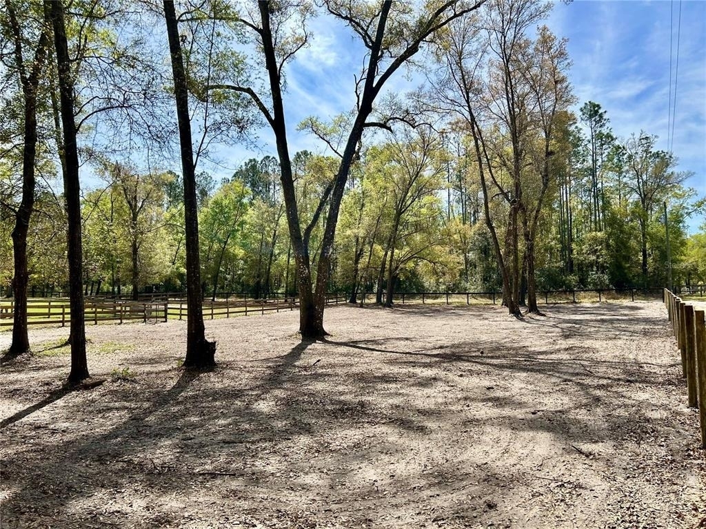 9290 Nw 125th Avenue - Photo 2