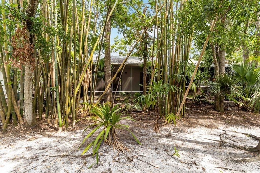 642 N Jefferson Avenue - Photo 32