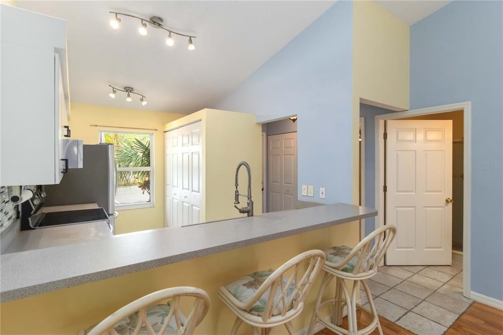 642 N Jefferson Avenue - Photo 12