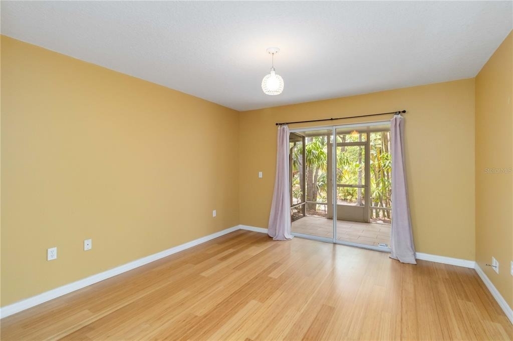 642 N Jefferson Avenue - Photo 21