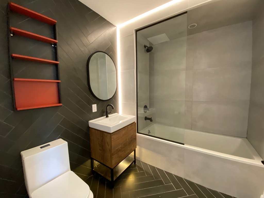 824 Lexington Avenue - Photo 5