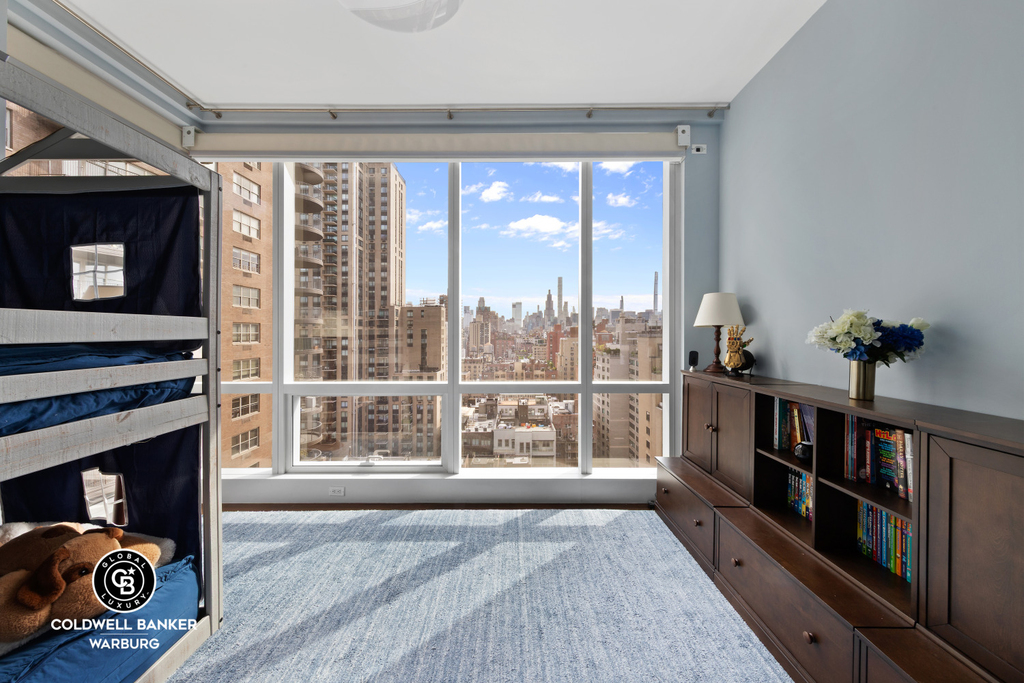 151 E 85th Street - Photo 6
