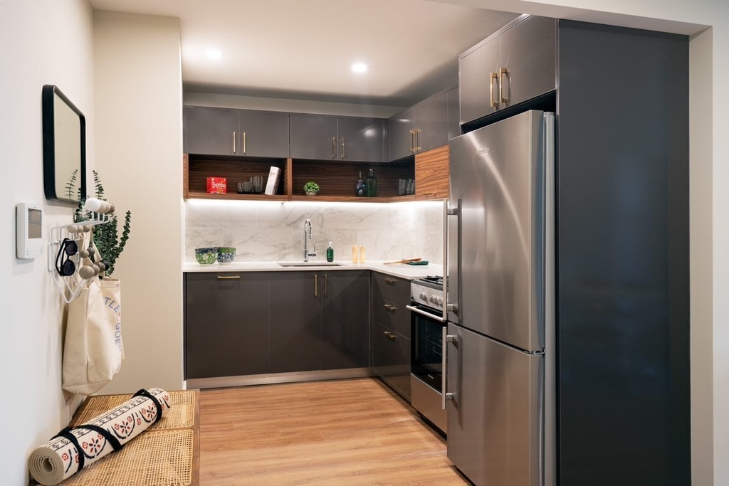 222 Johnson Avenue - Photo 9