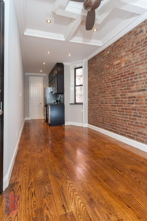 West 103rd Street - Photo 3