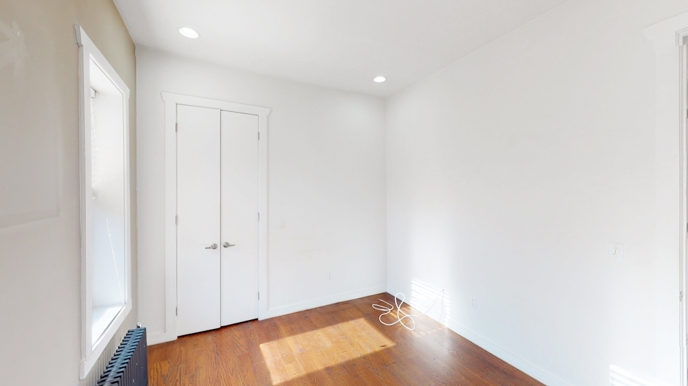 410 Eastern Parkway - Photo 4