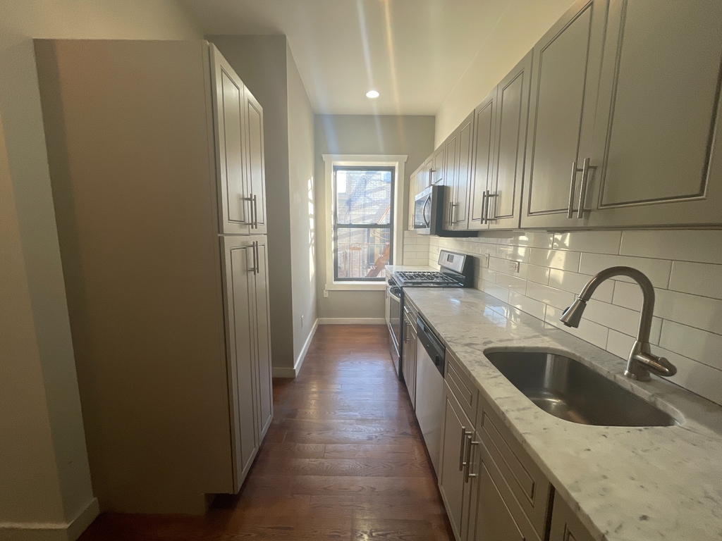 410 Eastern Parkway - Photo 7