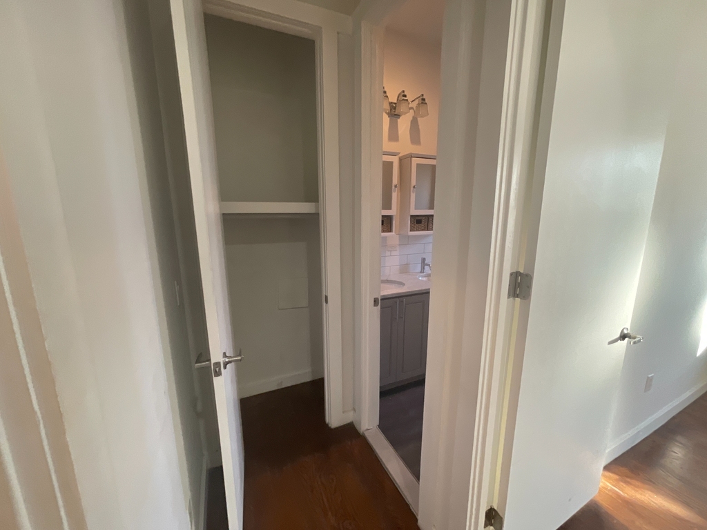 410 Eastern Parkway - Photo 8