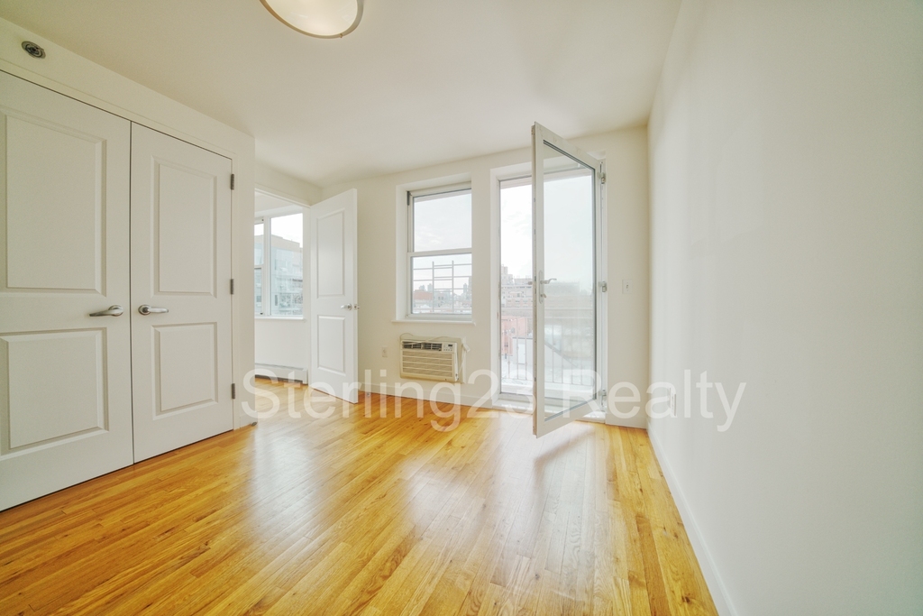 25-44 Crescent Street - Photo 13